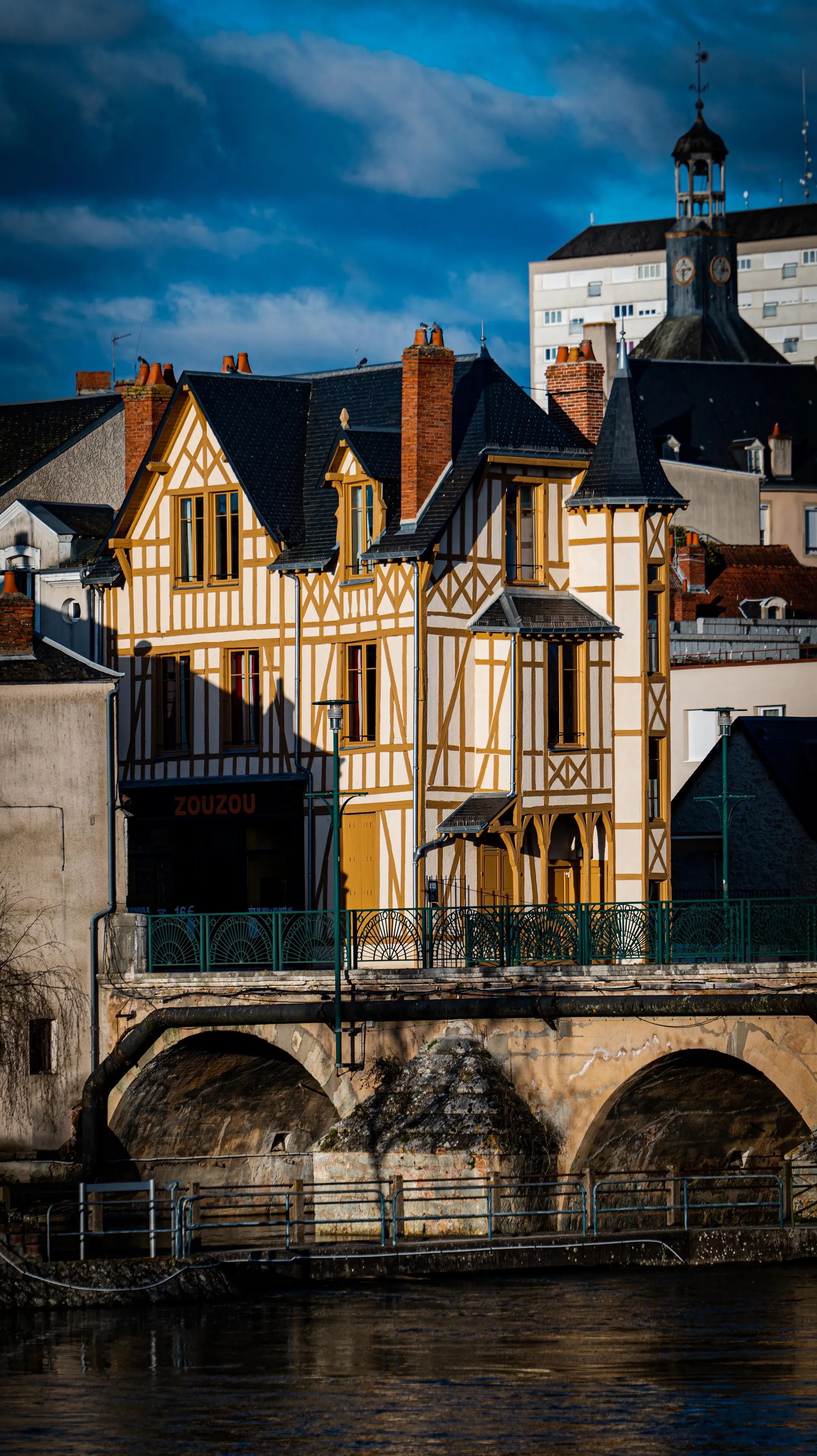 Limoges — agence IA au cœur de la Nouvelle-Aquitaine